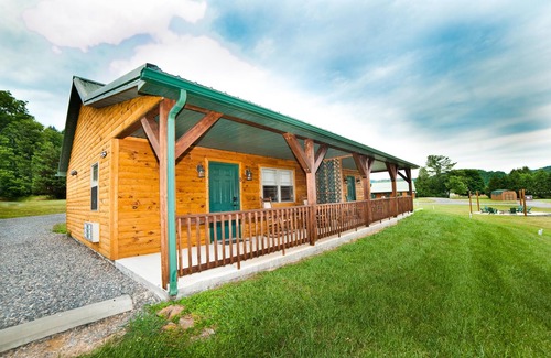 Flintstone Ski Chalet | 1/2 of a double cabin with one king sized bed (sleeps 2)