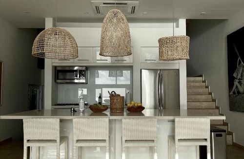 Pelican Key Villa | #1 Beach House on the Ocean with Private Pool, HGTV Villa Incognito