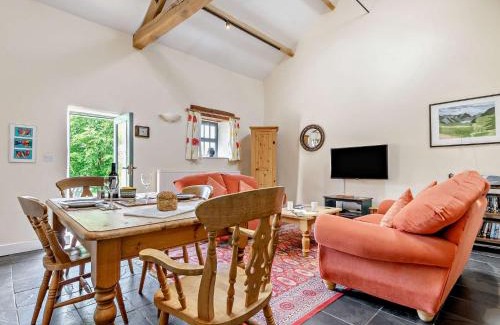 Longnor House | 1 bed in Pilsbury PK662