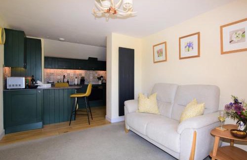 Sherborne House | 1 Bed in Sherborne 87292