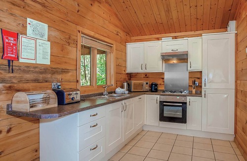 Freehay Ski Chalet | 1 bedroom accommodation in Freehay, Cheadle