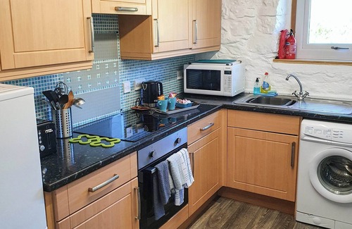 Skinidin Cottage | 1 bedroom accommodation in Dunvegan, near Portree
