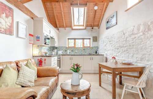 Blaisdon Cottage | 1 bedroom accommodation in Arlingham, near Frampton-on-Severn