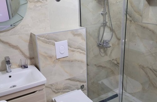 Gjerana Apartment | 1 bedroom apartment with balcony - Apartments Subashi room 301