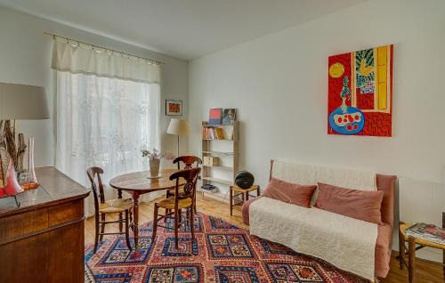 Gentilly Apartment | 1 Bedroom Cozy Apartment In Gentilly