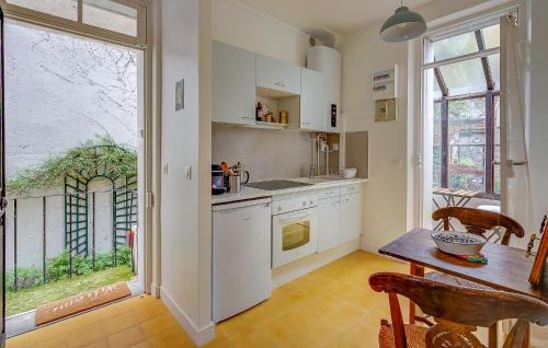 Gentilly Apartment | 1 Bedroom Cozy Apartment In Gentilly