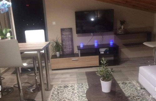 Lesvos Ski Chalet | 1 bedroom loft at Mytilene Port