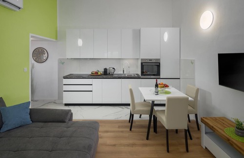 Nova Vas Apartment | 1 bedroom lovely apartment in Novas Vas