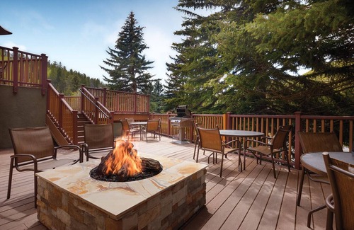 Highland Meadows Condo | 1 Bedroom, Sleeps 6, at Marriott Streamside Douglas, Vail!