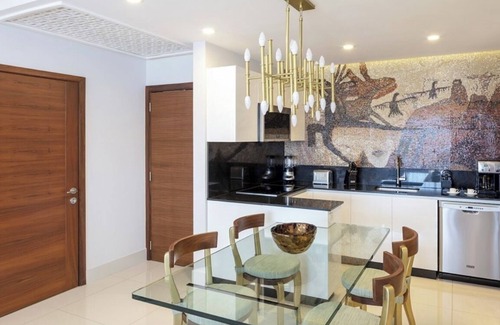 Cabo San Lucas Resort | 1 bedroom suite at Garza Blanca Cabo