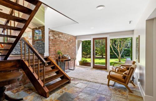 Oceanside House | 1 Catbird