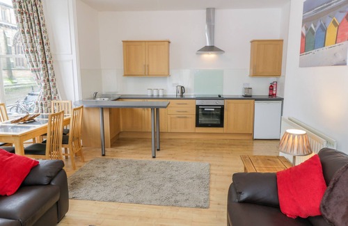 West Cliff Cottage | 1 Church Square