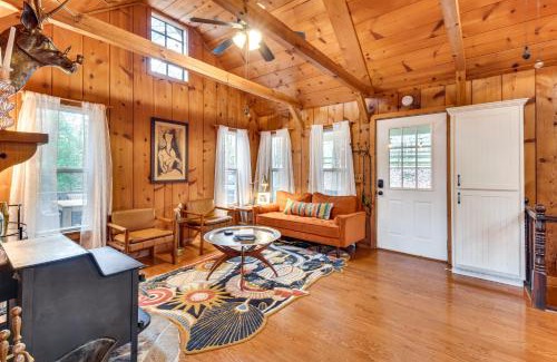 Lakemont House | 1 Mi to Beach Lake Rabun Home with Carriage House