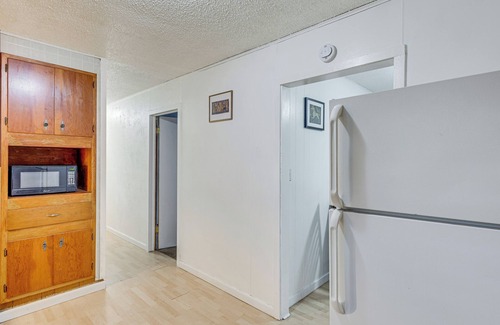 Bismarck House | 1 Mi to Downtown Bismarck! Residential Duplex