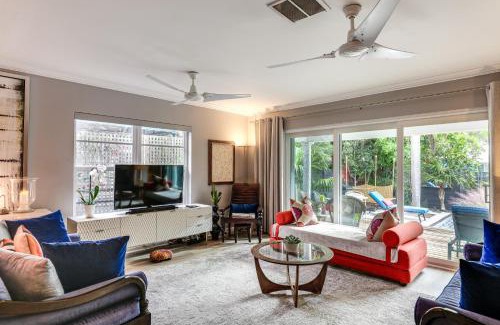 Parrot Cove House | 1 Mi to Lake Worth Beach Park Poolside Paradise!