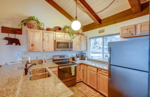 Tahoe Village House | 1 Mi to Stagecoach Lift! Homey Tahoe Townhome