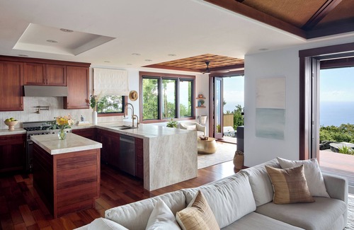 Honalo House | #1 Rental in Kona | Condé Nast Traveler | Aolani House