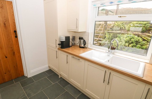 Horton Cottage | 1 Salt Cottage