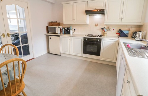 Annalong Cottage | 1 THE MOORINGS, pet friendly in Annalong, County Down