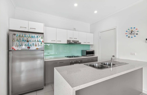 Encounter Bay House | 1 Viking Street, Encounter Bay