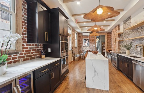 Lower Garden District Hotel | 10 bed/10 bath Luxury CBD Villa - Private Pool