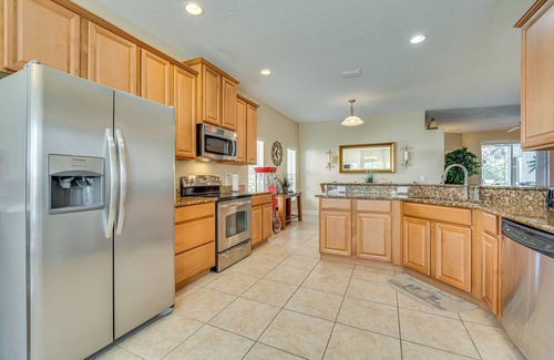 West Haven House | 10 Mi to Disney: Family Home w/Game Room!