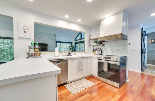 Birchwood Farms House | 10 Mi to Nub’s Nob: Modern Retreat w/Fire Pit