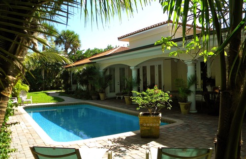 Indian River Shores House | 10% Off Summer & Fall! Casa Maria Beach & Pool Paradise