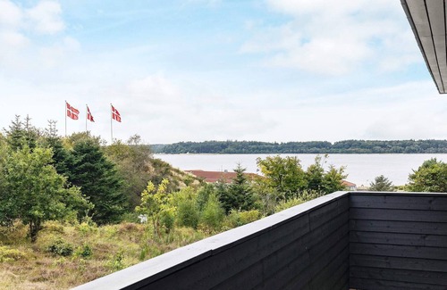 Sallingsund House | 10 person holiday home in Roslev