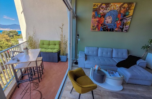 Porticcio Apartment | 100 m from a sandy cove