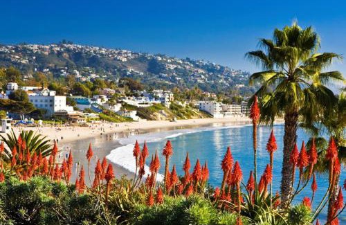 Laguna Beach House | 100 PERCENT NEW STUNNING HUGE HOME, GARDEN BEACH, RESERVED Parking