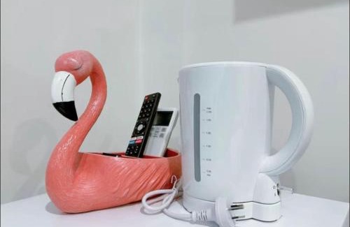 Brunswick East Hotel | 101 Luxe King BR with Fast WiFi - Brunswick East