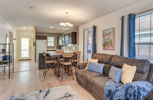 Gulf Breeze House | 11 Mi to Beach: Quiet Gulf Breeze Gem Near Dtwn