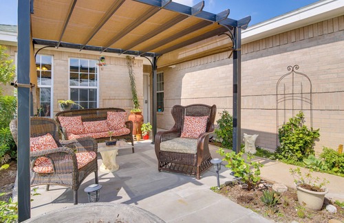 Laguna Vista House | 11 Mi to Isla Blanca Beach: Townhome w/Lake Views
