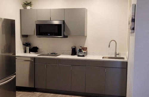 Bartlesville Apartment | 111 · Blue Velvet (if you please) 111 - Hotel Phillips