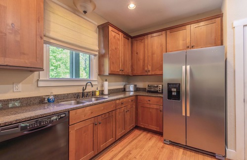 Bear Lake Reserve Cottage | 111 Millstone Lane at Bear Lake Reserve