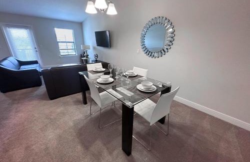 Haines City House | 111KB - Balmoral Resort