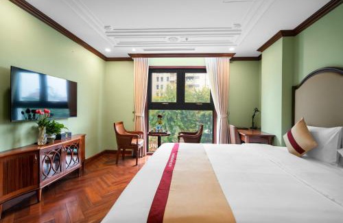 Hoan Kiem Hotel | 12 A&B Điện Biên Phủ Hà Nội Hotel