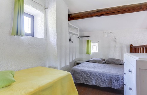 Laval-Pradel Other | 120 m2 gite with private pool in a Cévennes farmhouse in the heart of nature