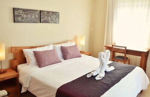 Grand-Baie House | 120 m² House ∙ 2 bedrooms ∙ 4 guests