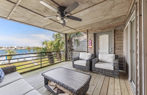 Ono Island Condo | 121 m² Condo ∙ 2 bedrooms ∙ 8 guests