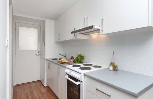 Milton Apartment | 125 Milton