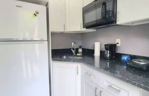 Egypt Lake-Leto Apartment | #13 Tampa Suite .