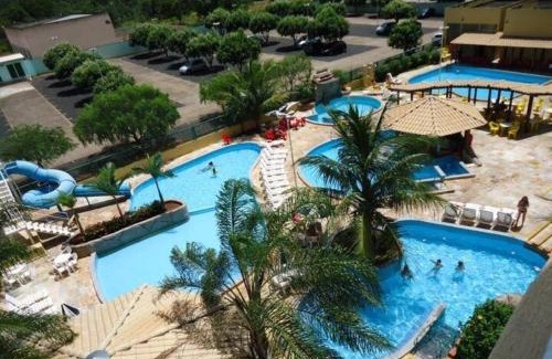 J Jeriquara Apartment | 1307 AP 2 Quartos banheira de hidro privativa , bebidas liberadas nas piscinas , e com internet no ap, proximo ao shopping singapura