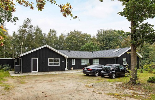Strøby Ladeplads House | 14 person holiday home in Strøby