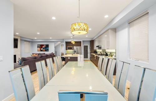 Hollywood House | 15%Off Oct 16-19 Steps To Sand Ocean Sunset Views