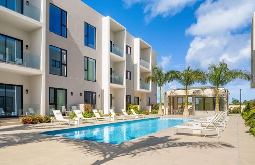 Grace Bay Apartment | 15% Off Oct- Walk to Grace Bay-Pool Views! Z-B103