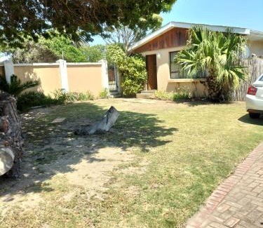 Summerstrand Apartment | 15 on 11th Summerstrand