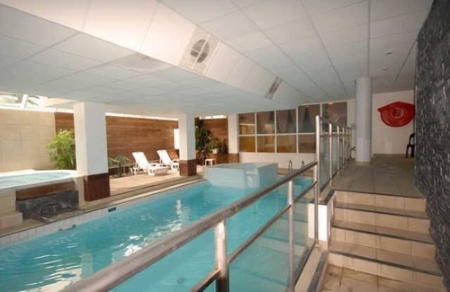 Eaux-Bonnes Apartment | 150m from ski slopes, 1st floor, view resort, fitness, swimming pool, sauna, tv, ski locker, 21m²