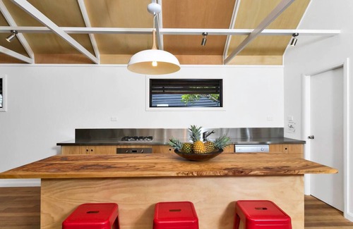 Suffolk Park House | #16 Tallow Sands - Tawny Frogmouth Beach House